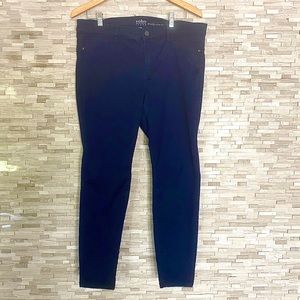 New York and Company Slim leg ankle pants